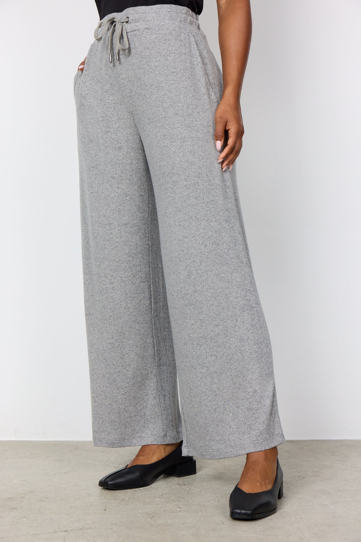 SOYA SOFT CASUAL TROUSER