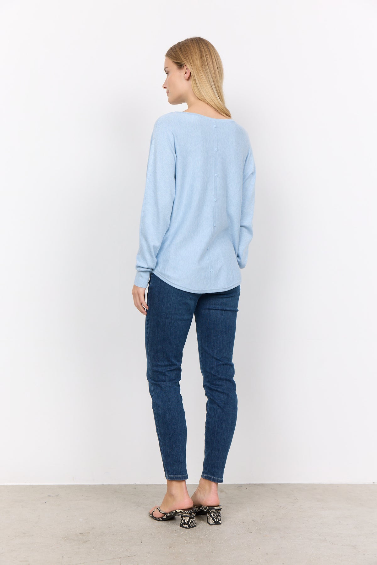 SOYA BUTTON BACK JUMPER